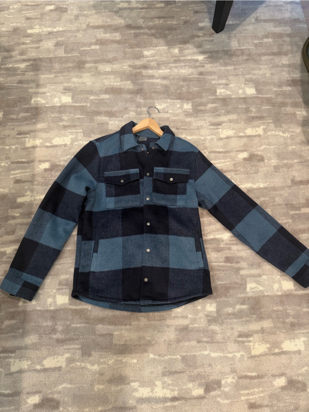 Men's Blue Plaid Button-Up Jacket size small